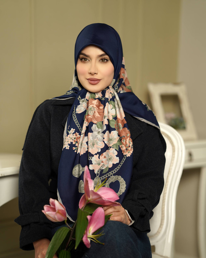 ابریشم توییل طرح زنجیره قلبی